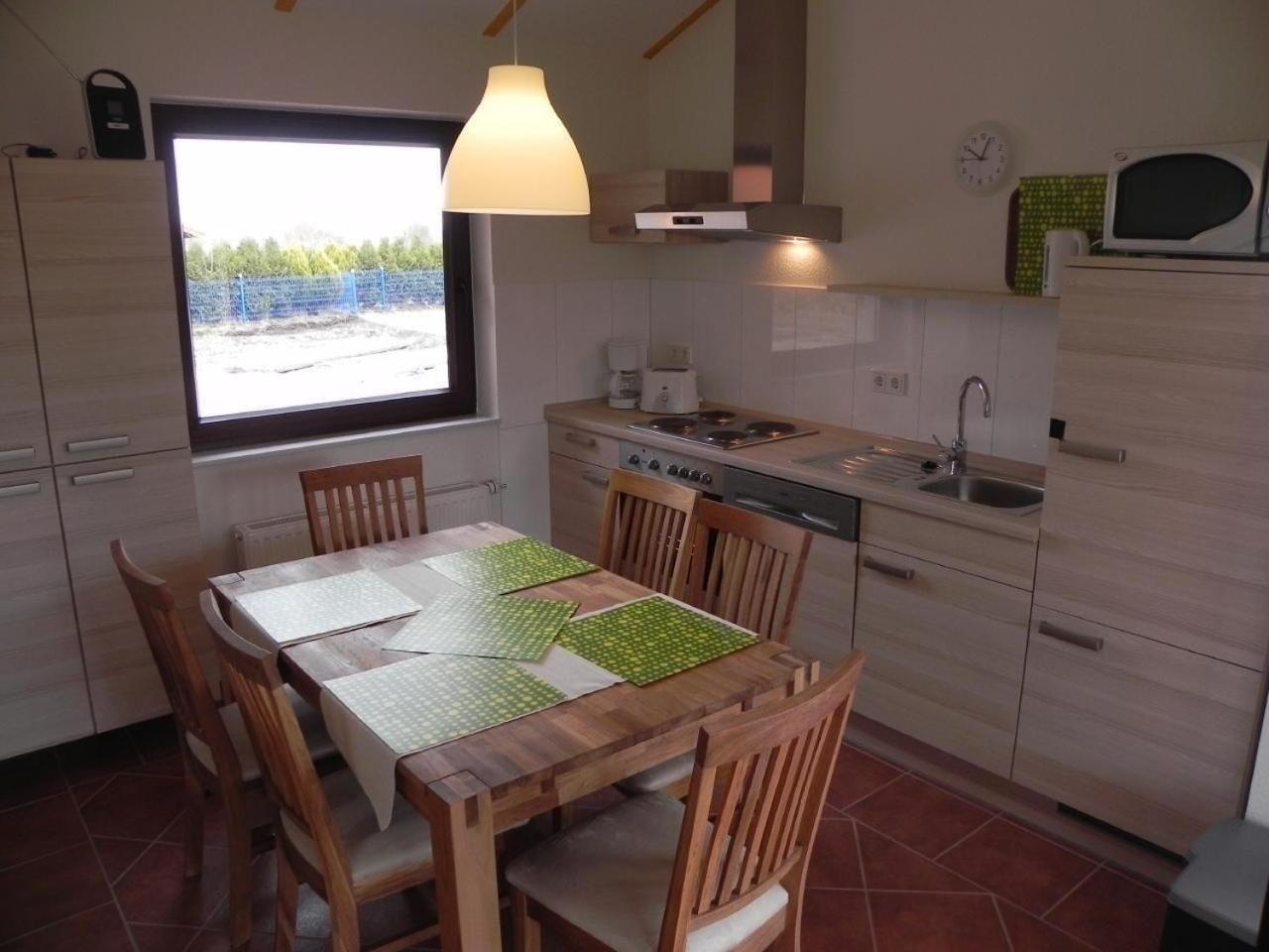 M1 Ferienhaus Mit Garten, Terrasse Und Carport Бутадинген Екстериор снимка